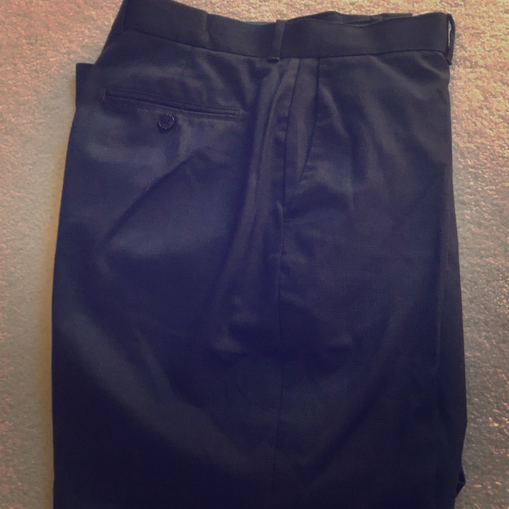 Axist Dress Pants